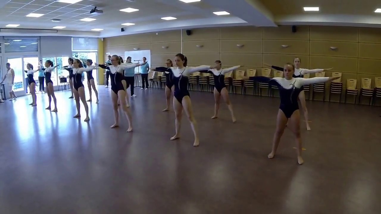 Fédéraux 2017 Montalieu - Mouvement d'ensemble Ainées