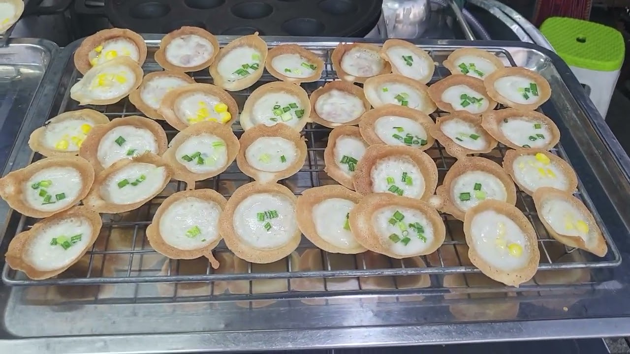 Nakhon Sawan Riverside Food Market (Night Market), Nakhon Sawan Thailand