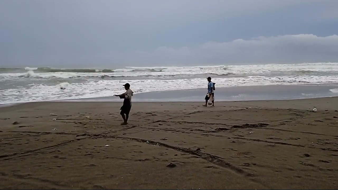 pantai SEREG sindangbarang,cianjur selatan