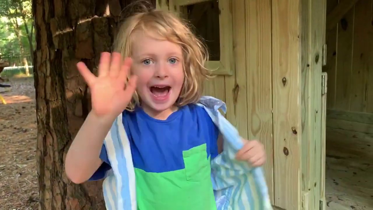 Twin Town TV Intro Season 1 Episode 000 YouTube