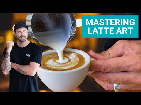 Видео: The Latte Art Technique You Need to Master