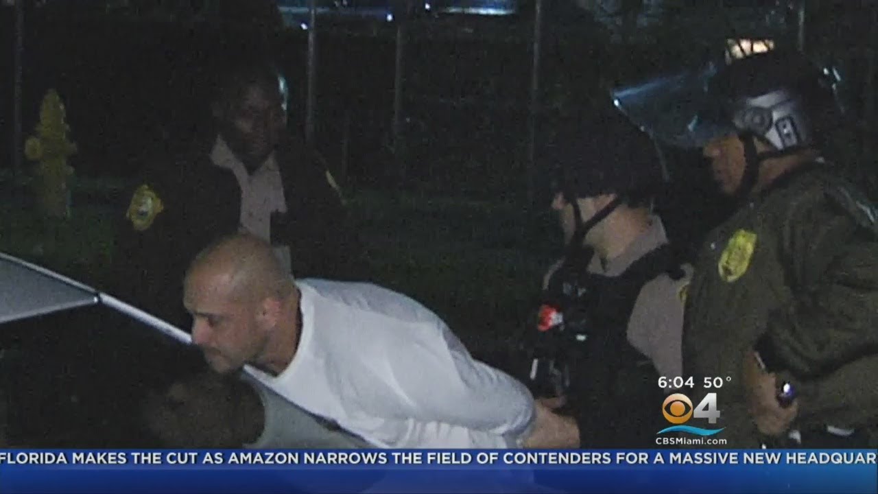 Man In Custody After SWAT Standoff - YouTube
