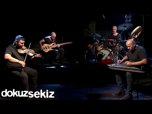 Aytaç Doğan - Quarted (Live Version) (Alışamadım, Aşktan Öte, Kaybolan Yıllar...) class=