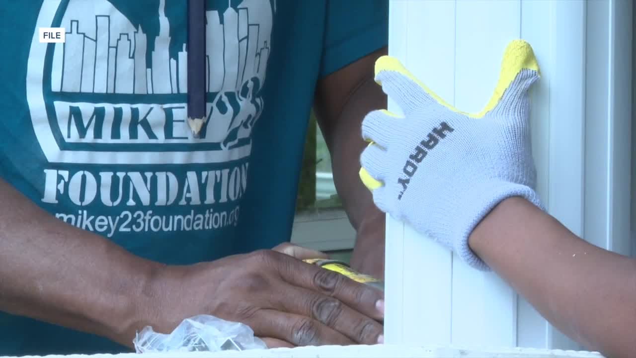 Gun safety advocate reacts after Lansing girl's shooting death