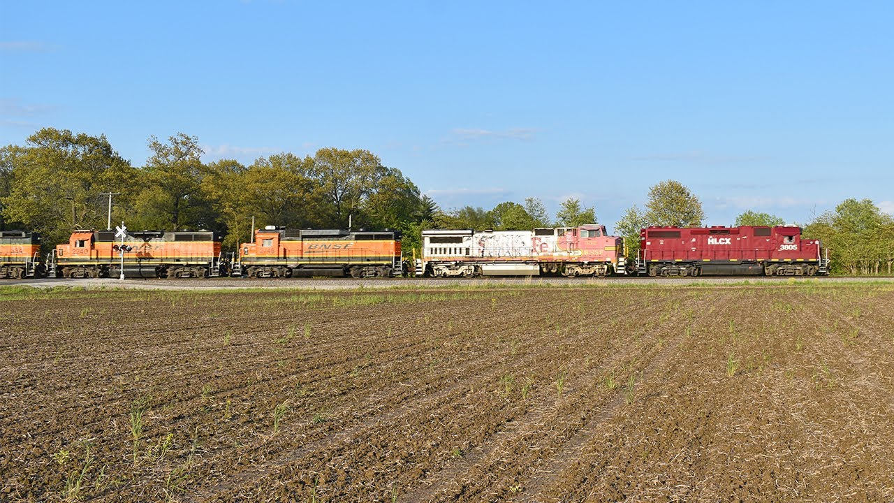 5/5/20 - HLCX 3805 West notches up out of Centralia, IL - YouTube