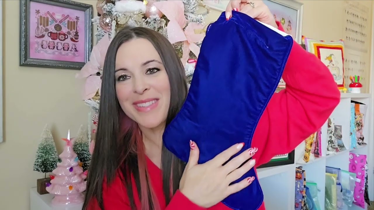 Flosstube 67 ~ Joan Elliott "Sharing Christmas" stocking🧦 FFO'd! Durene J Pink 🎄 start & haul. 🩷✨️🪡