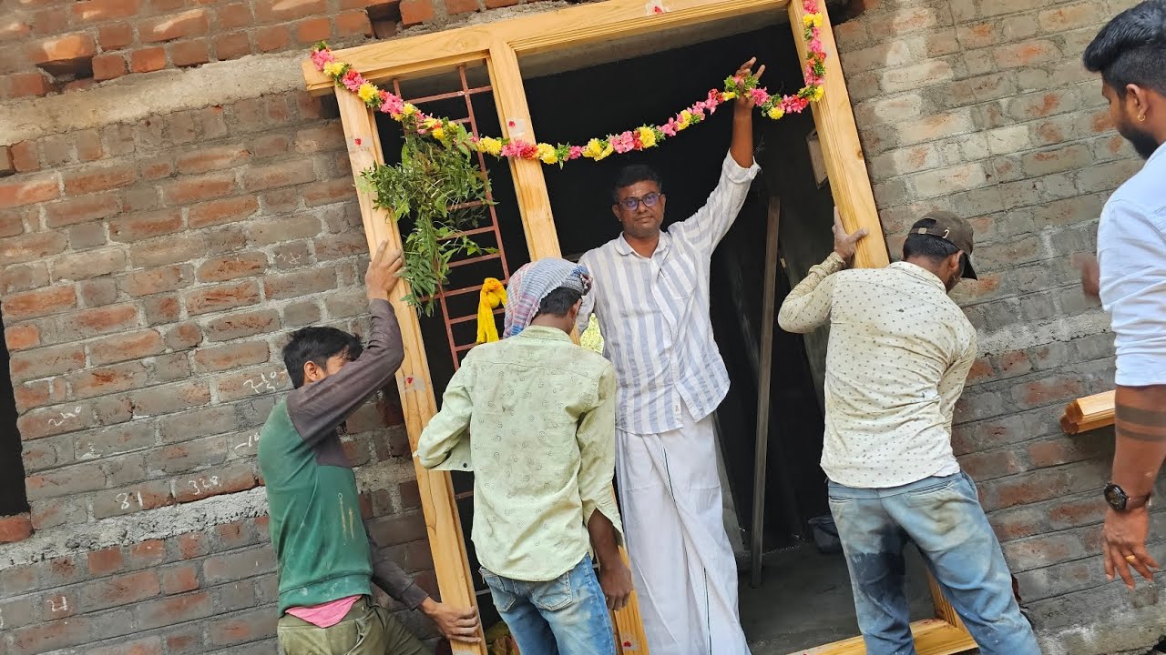 மாசி மாதம் 9 ஆம் நாள் வளர்பிறை பிரதோஷம் கட்டடத்திற்கு  ராஜநிலை வைக்கும் நிகழ்வு