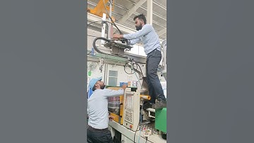 injection moulding robot satting #machine #shortvideo #sorts #shortvide0 #youtubeshorts