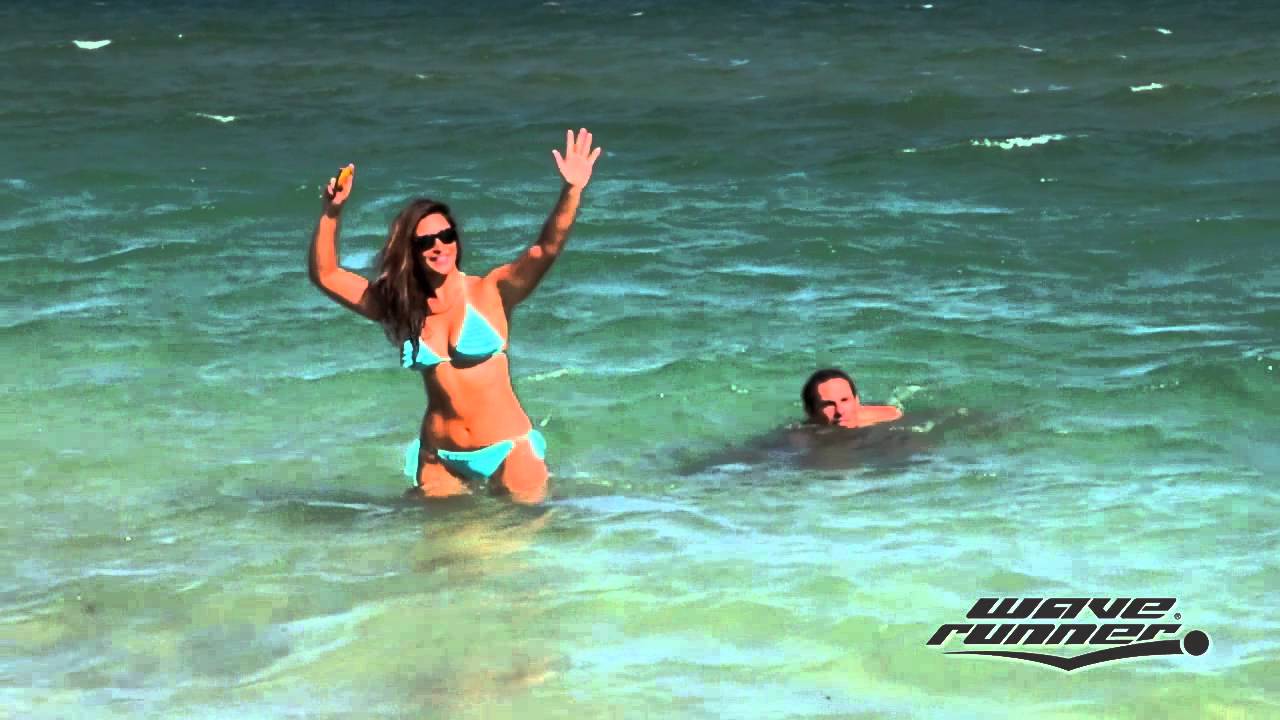 video phone é a continuação de telephone WaveRunner Ball Skidder Action Video!