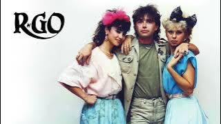 Az R-GO legnagyobb slágerei (Ballag a katona, Szeretlek is   nem is, Bombázó, Rég várok valakire)