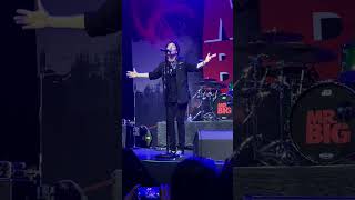 Video thumbnail of "MR.BIG live in Bangkok - Be with you"