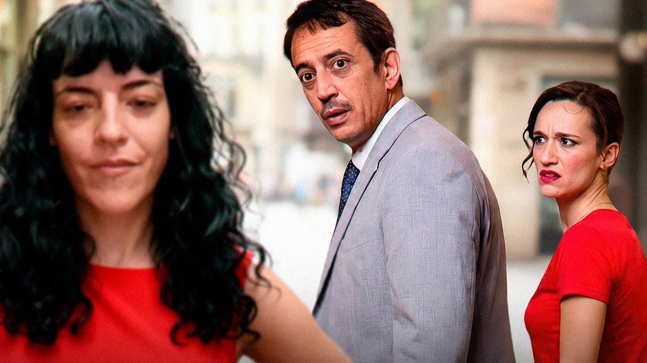 SIMÓN SUSTITUYE A SILVIA CHARRO POR UNA OKUPA