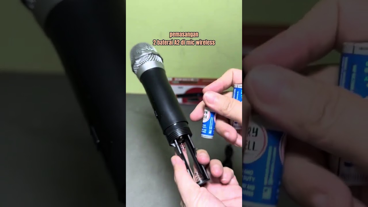 Mic dat DM-1800 Wireless Microphone 
