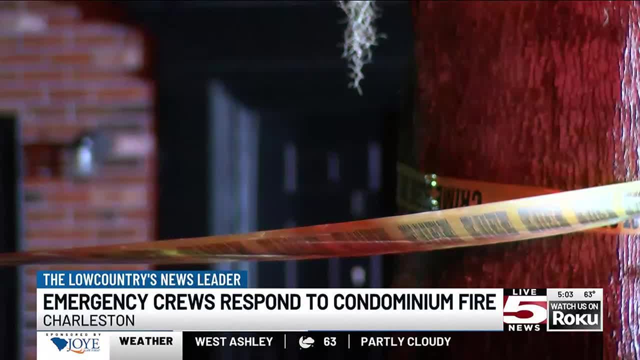 VIDEO: Emergency crews respond to fire at Charleston condominium - YouTube