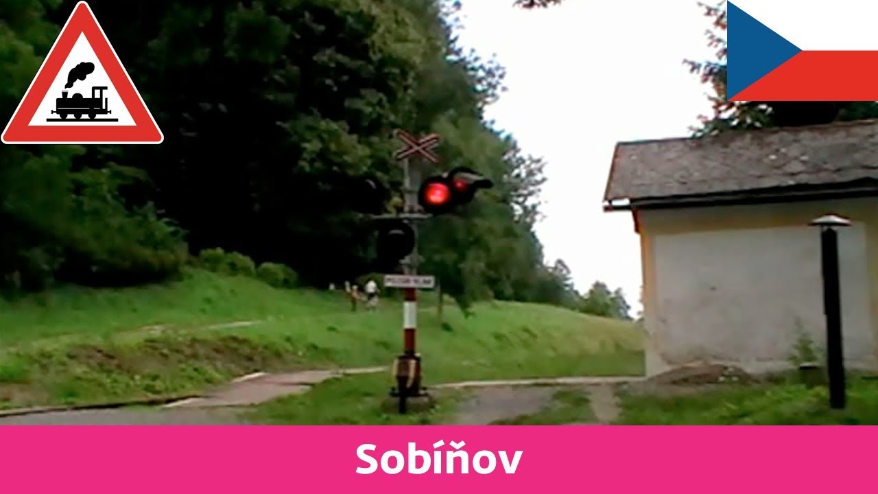 Železniční přejezd Sobíňov - 29.7.2011 [480p]