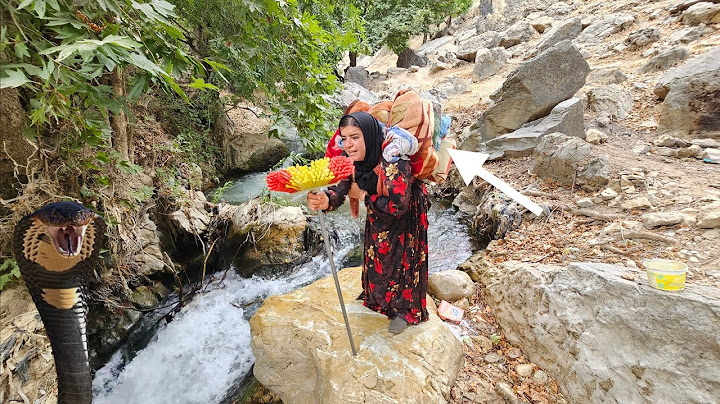 An exciting day with summer rain🌧️: washing blankets in the riverbed🌊 and snakes lurking🐍
