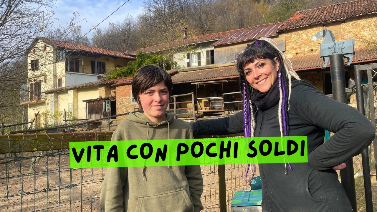 La famiglia che vive con pochi soldi in mezzo alla natura