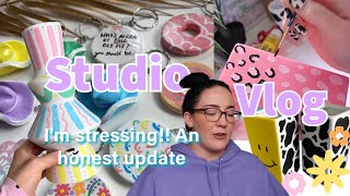 Studio Vlog ❁ I’m stressing!! An honest update, painting and packing orders & new keychains!