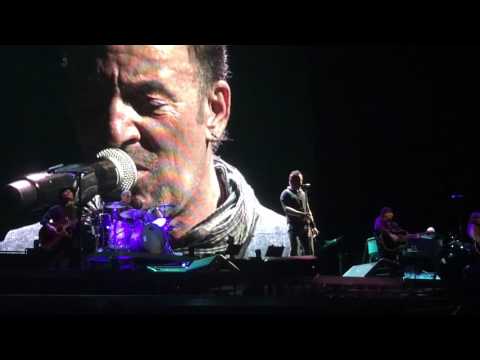 bruce-springsteen-&-the-e-street-band---independence-day-2016-08-23