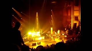 Keane - 2005 - Massey Hall (Toronto) - 1 Sunshine