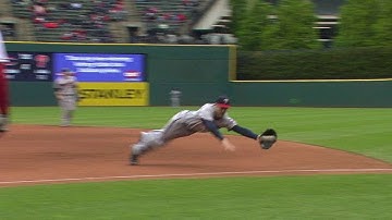 MIN@CLE: Mauer dives to rob Lindor of a base hit