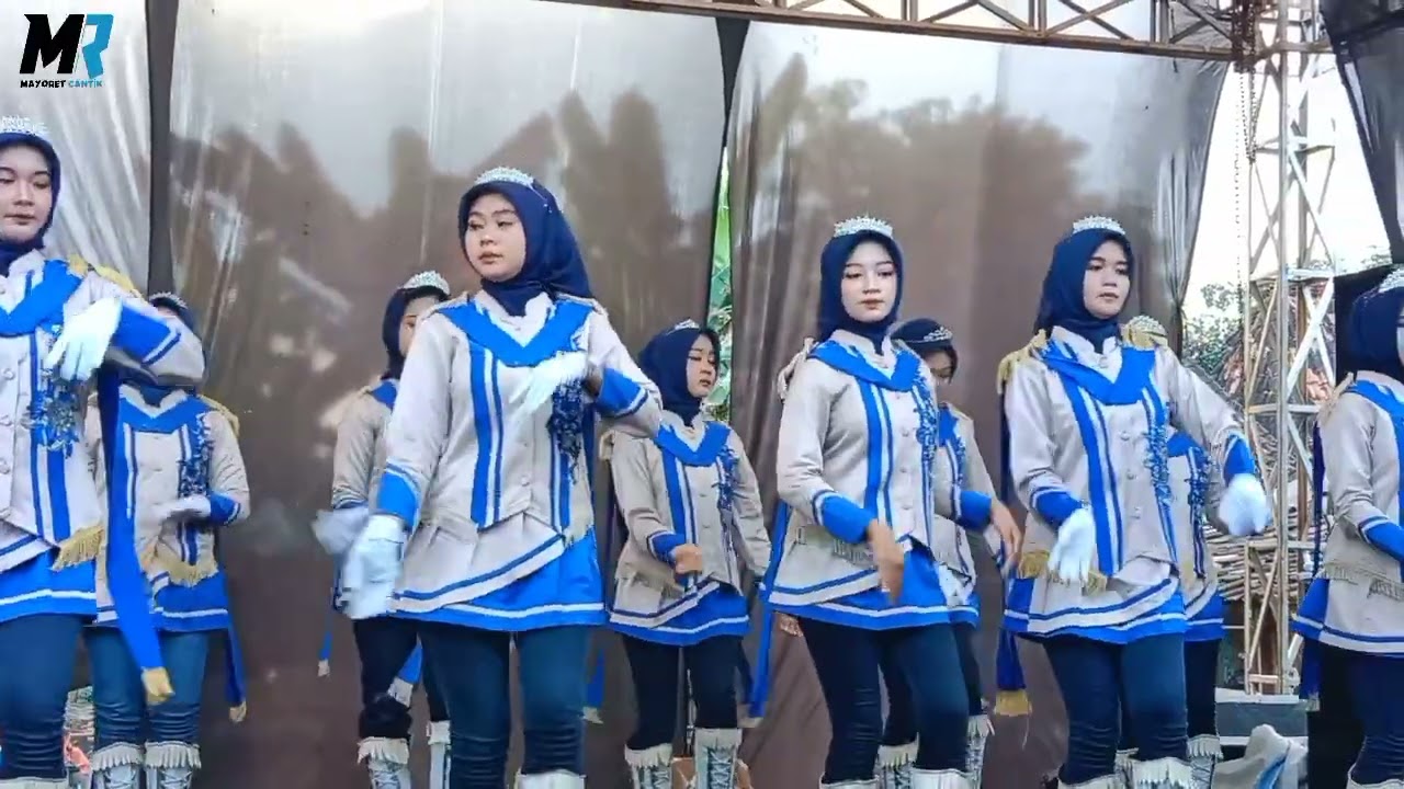 Jambu Alas versi Jmp drumband, Mayoret cantik perfom di Wonosekar Bengkah, Karangawen Demak.