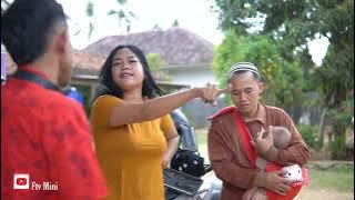 SEORANG ISTRI T3G-4 S3L'1NGKUH DENGAN TKI HONGKONG, KARENA TAK BETAH HIDUP MELARAT, FILM INSPIRASI