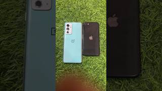 Display Test❗️One Plus 9 RT 5G vs iPhone SE❗️#trending #cameratest #shorts