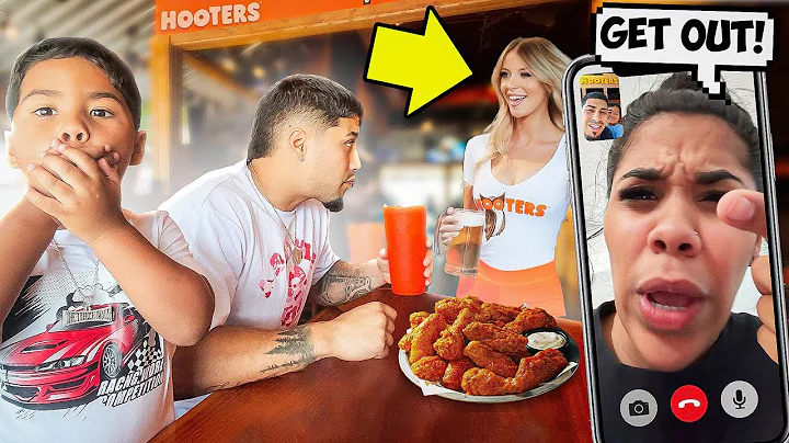 FaceTiming My Girlfriend While Eating At HOOTERS With ZAKYIUS…
