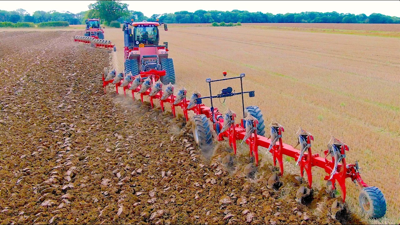 Ploughing XXL | Thurlow Estate Farm's Case IH Quadtrac 580s & Grégoire Besson 14 furrow ploughs
