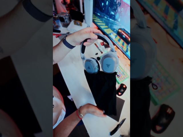 Гарнітура ігрова Razer Barracuda X Chroma (Phantom White Ed)