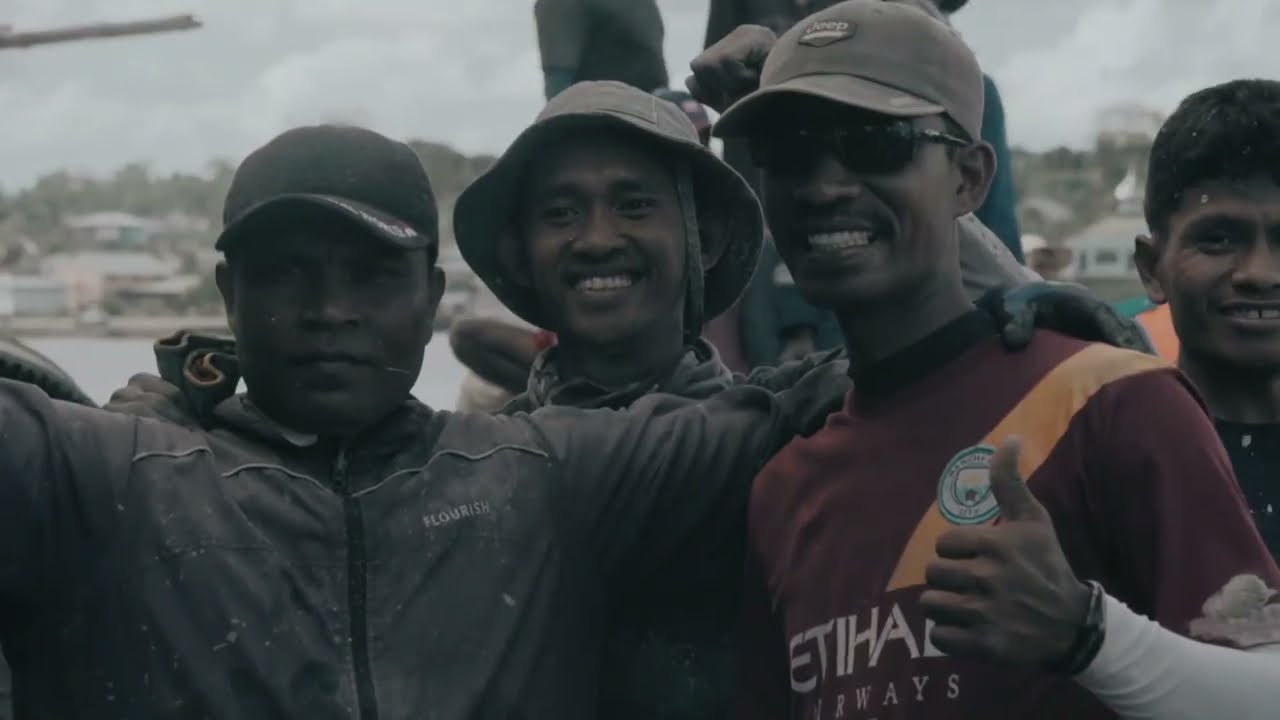 Meninjau Pembangunan Masjid Terapung di Ohoi Dian Pulau, Maluku Tenggara