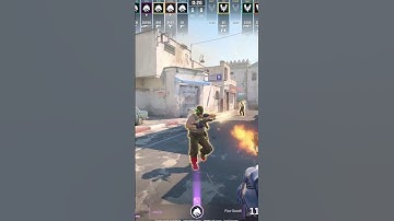 chopper’s Flash Lets His Teammate Push THROUGH the A Smoke on Dust 2