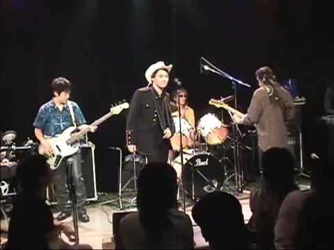 ff（フォルティシモ）／ダイナマイトポップス（2006年7月）