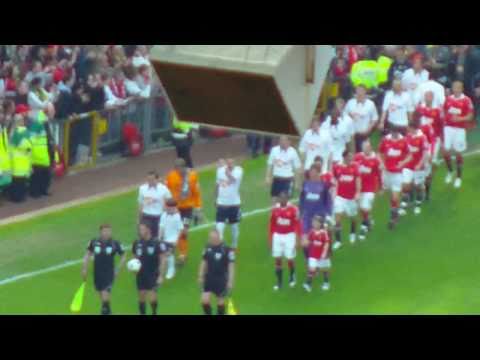 Man United v Bolton 19.03.11 Teams coming out of t...