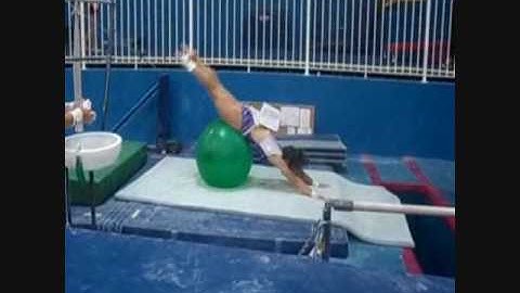 Tkatchev & Uphill "sit up/hip roll" drill on an exercise ball