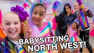 Jojo siwa babysitting north west!! i had so much fun pretend kim
kardashian west and kanye west's little girl west!come see me perform
live...