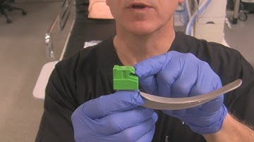 Laryngoscope Function: Attaching the Blade to the Handle