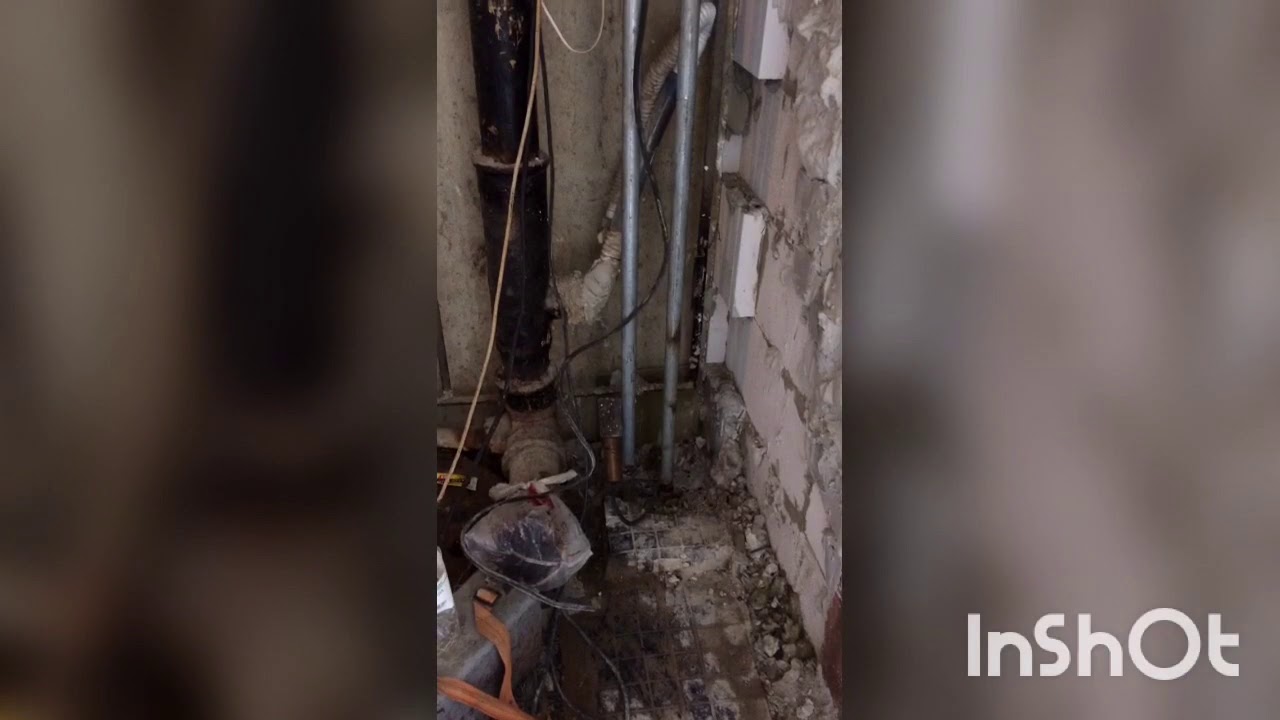 Замена стояков ГВС и ХВС в санузле. - YouTube