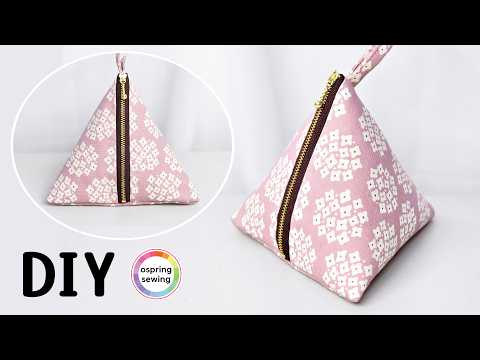 How to make a Triangle Pouch | Easy & Quick Zipper Pouch Sewing