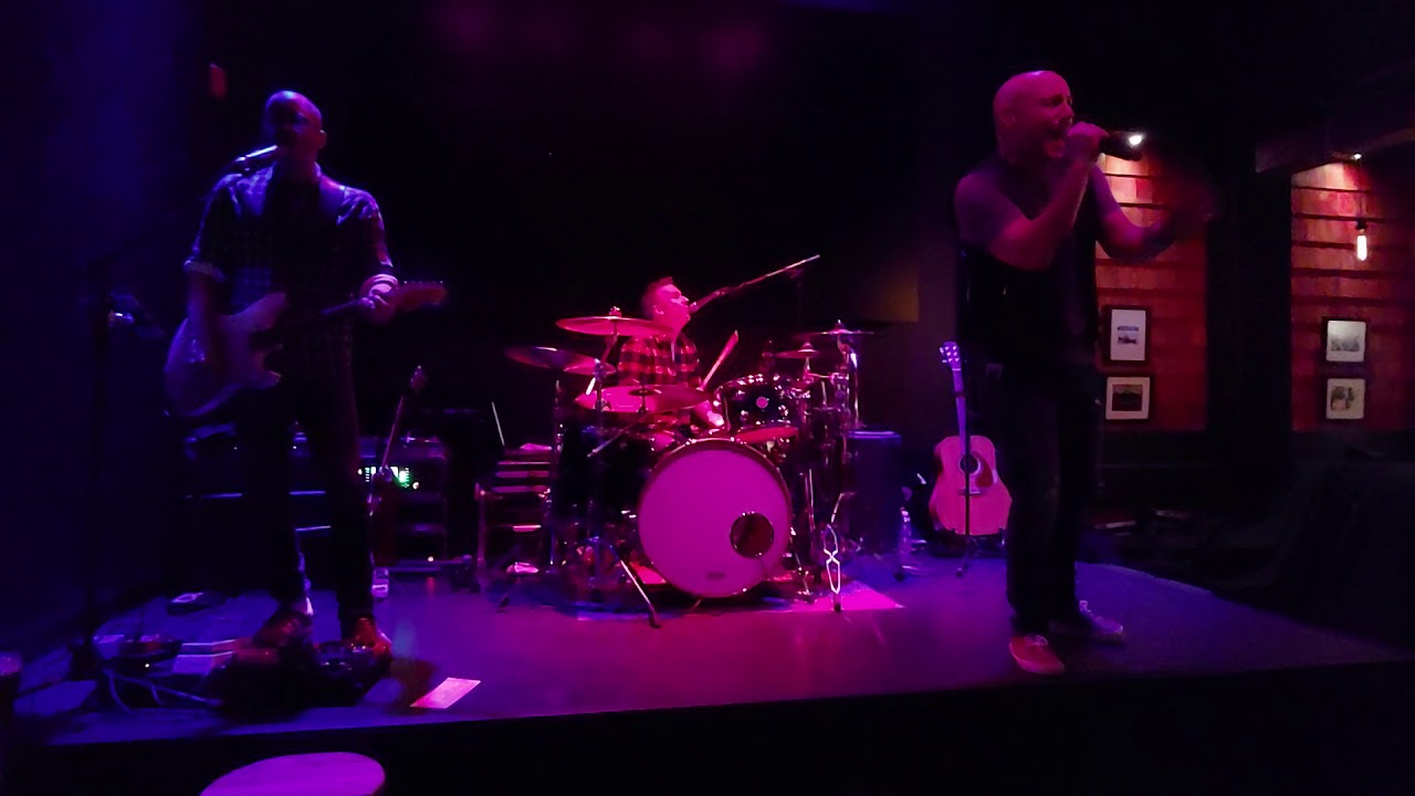 Rebound Queen, Rolling Stones... YouTube