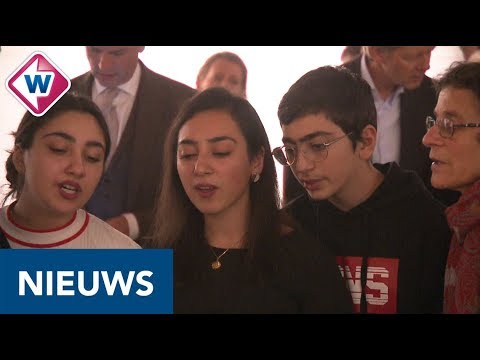Marathon-kerkdienst om uitzetting Armeens gezin te voorkomen - OMROEP WEST