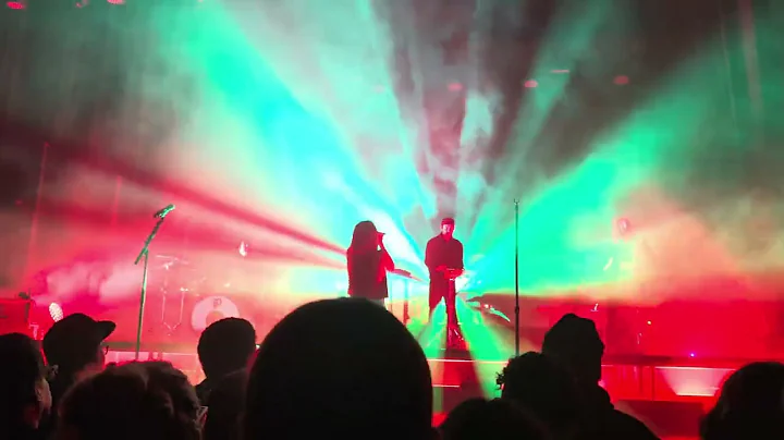 Phantogram - Come Alive live at San Francisco Masonic Auditorium Feb 26, 2025 [4K HD]