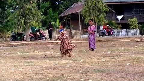 Viral Bocah Joget Entah Apa Yang Merasukimu