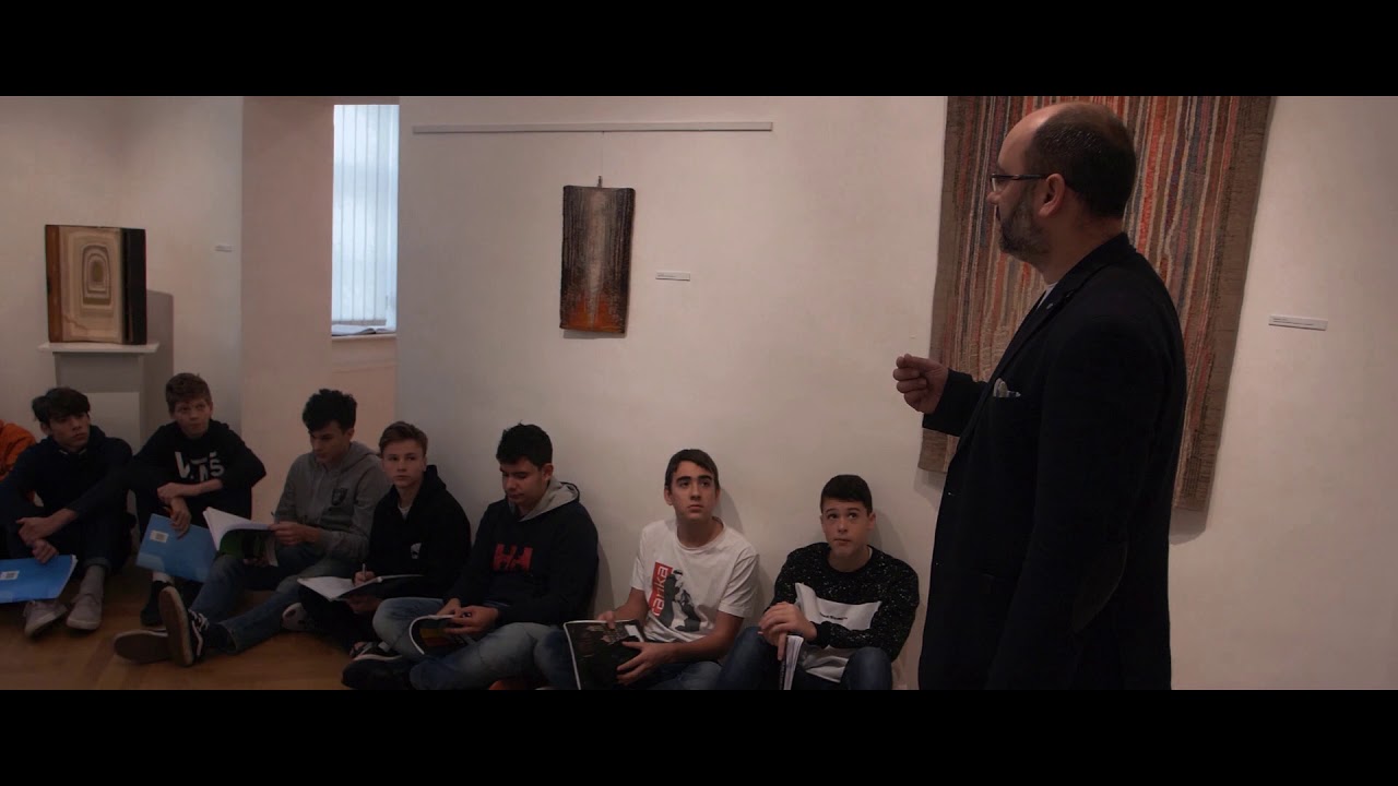 Hívogató az esztergomi ferences gimnáziumba.