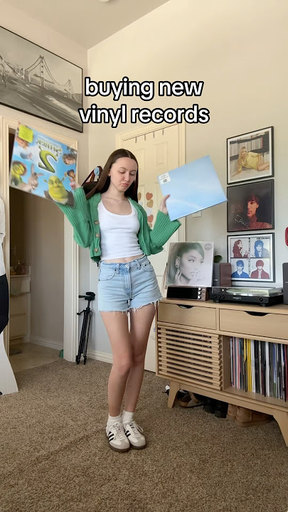 here’s the problem with buying new vinyl records🫣 #vinyl #vinylrecords