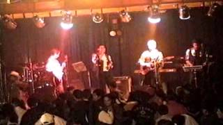 Quiere Mas - Grupo Jb Y Cia