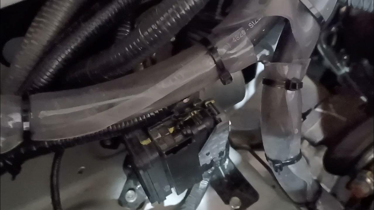isuzu dmax...dtc C0400 front FR wheel speed sensor malfunction YouTube