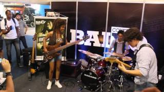 Ana Karina Sebastião na Expomusic 2015