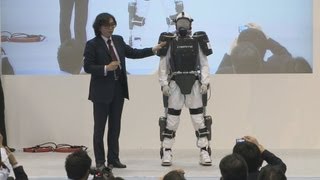 原発作業の被ばく低減 新型ロボットスーツ開発